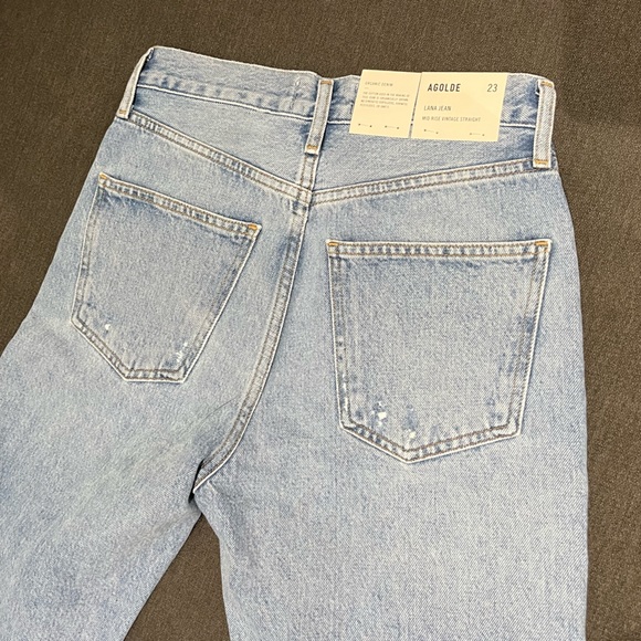 New Agolde Lana Jean in Riptide - Picture 9 of 10